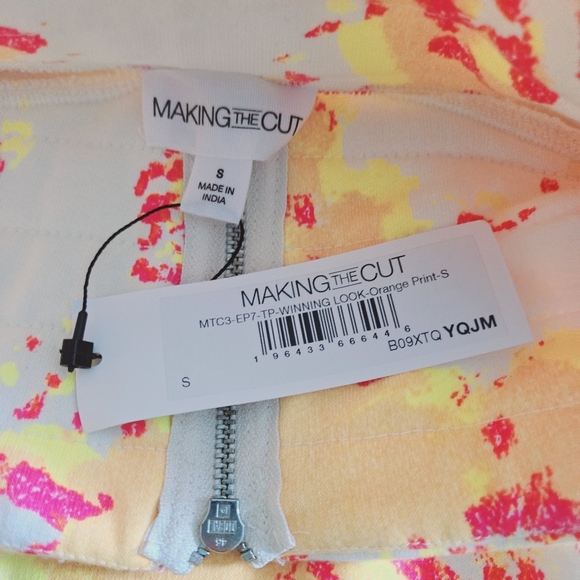 Making The Cut Drop Sleeves Boxy Half Zip Oversized Sweatshirt - Picture 4 of 6